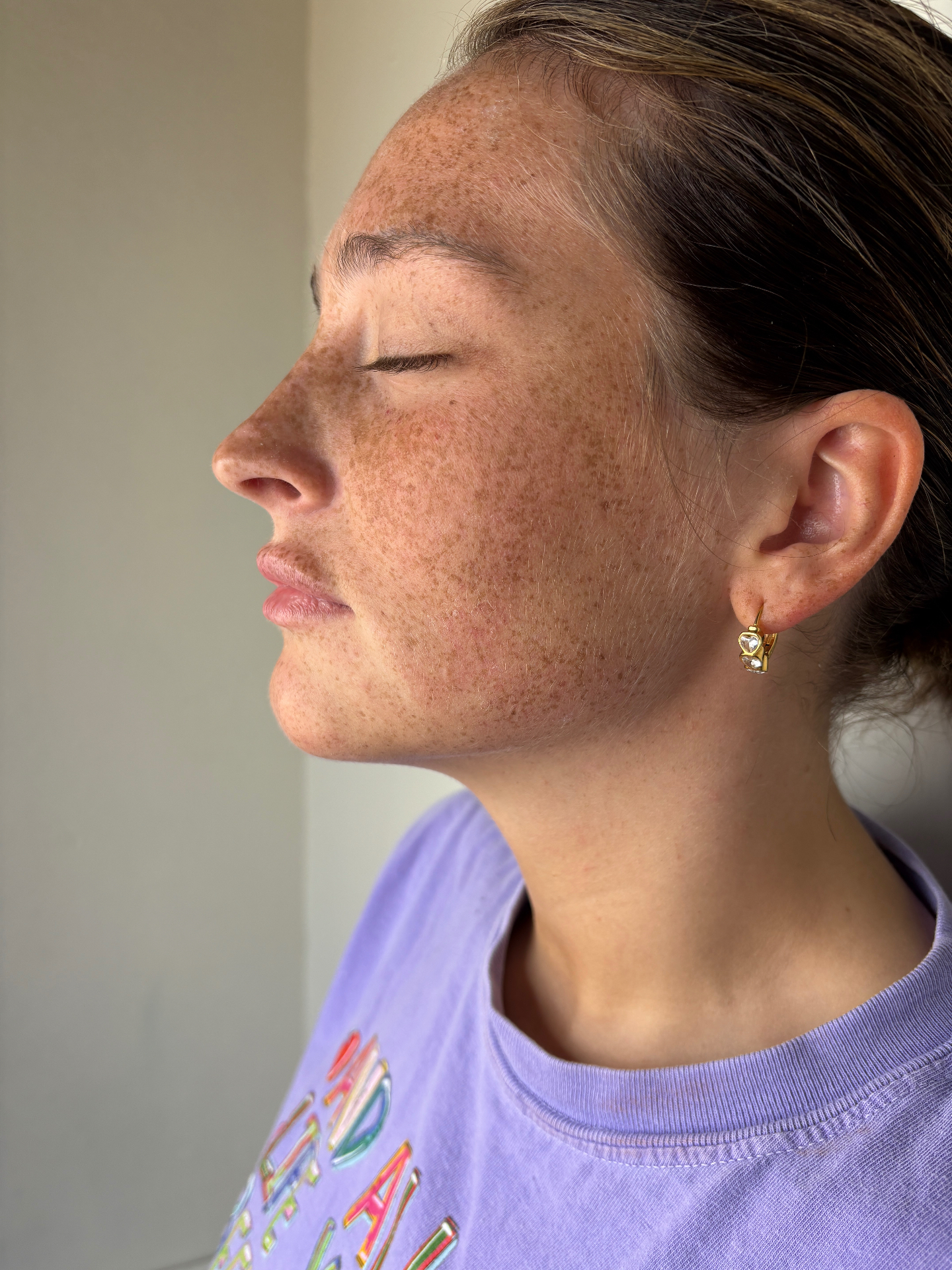 Client left profile before powder brows